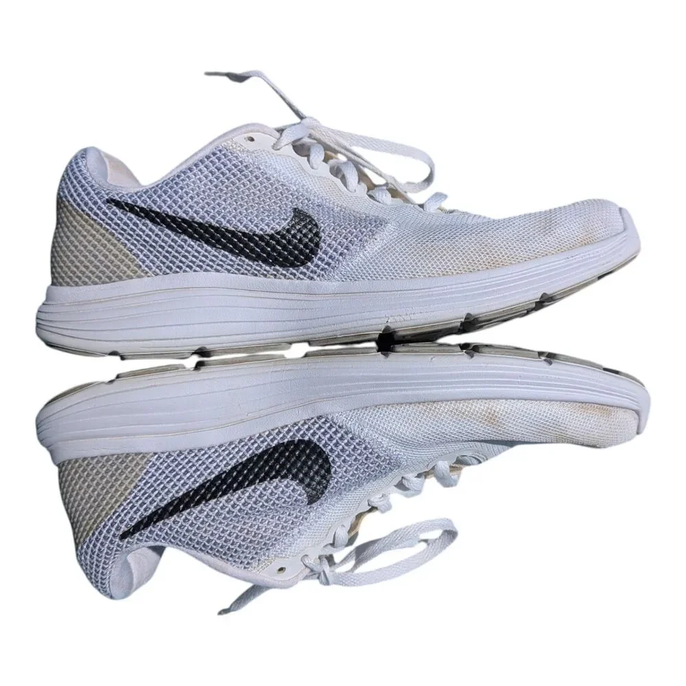 Nike Revolution 3 Women's Running Shoes White Mesh Athletic Sneakers Size 10